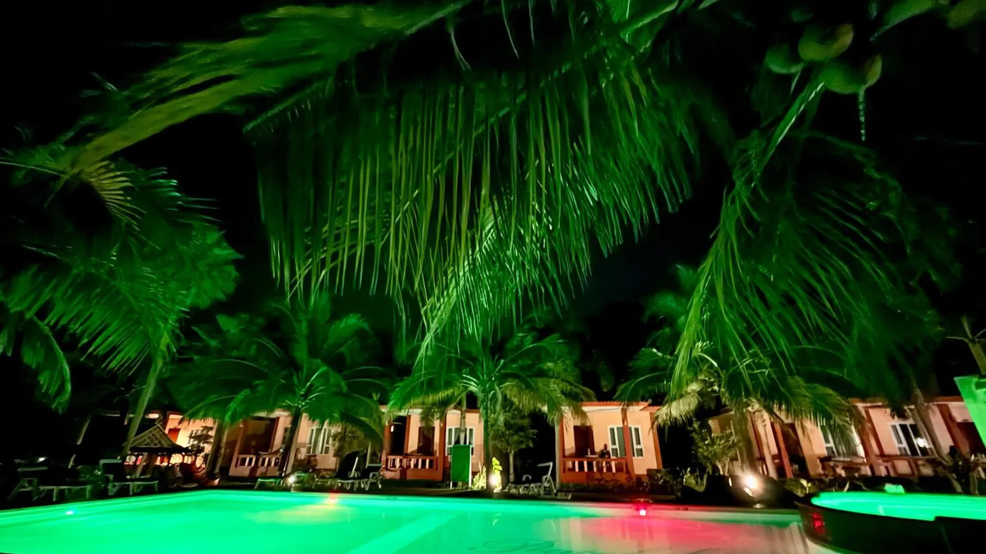 Peaceful Resort , Long Beach - Koh Lanta