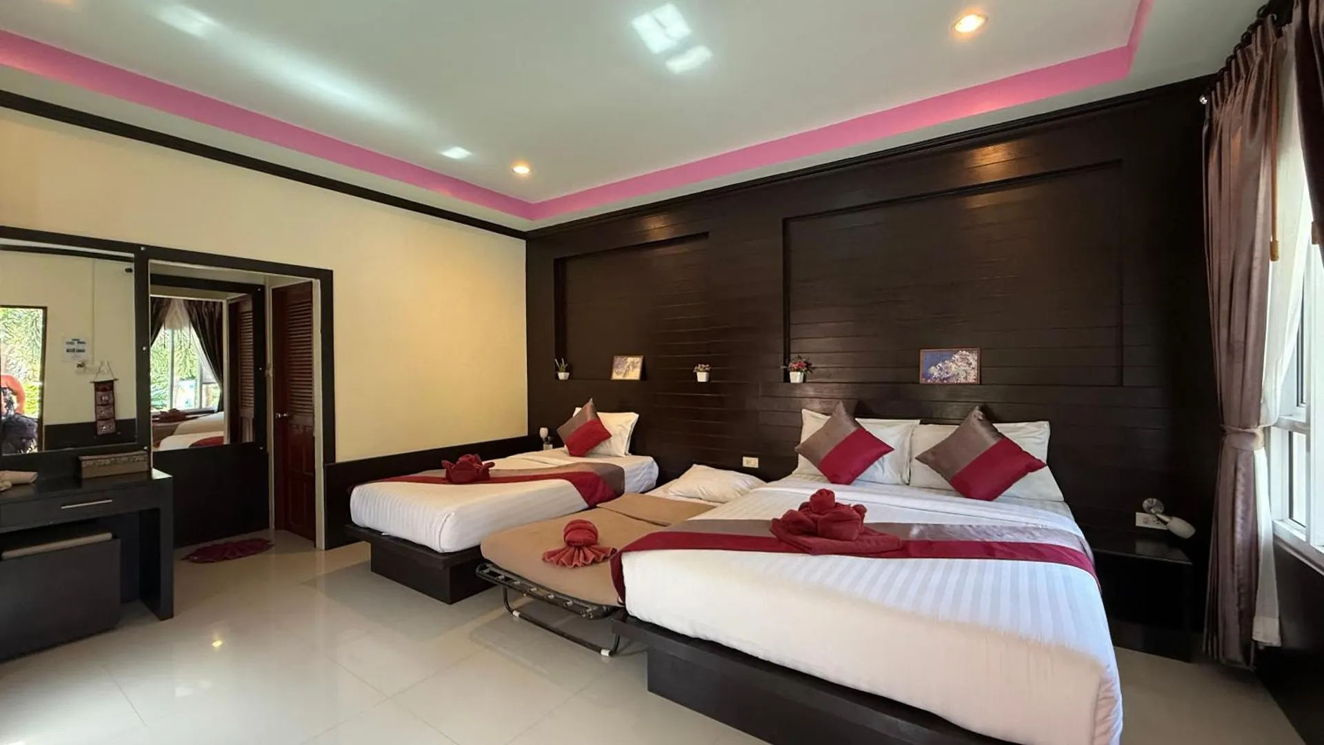 Peaceful Resort , Long Beach - Koh Lanta