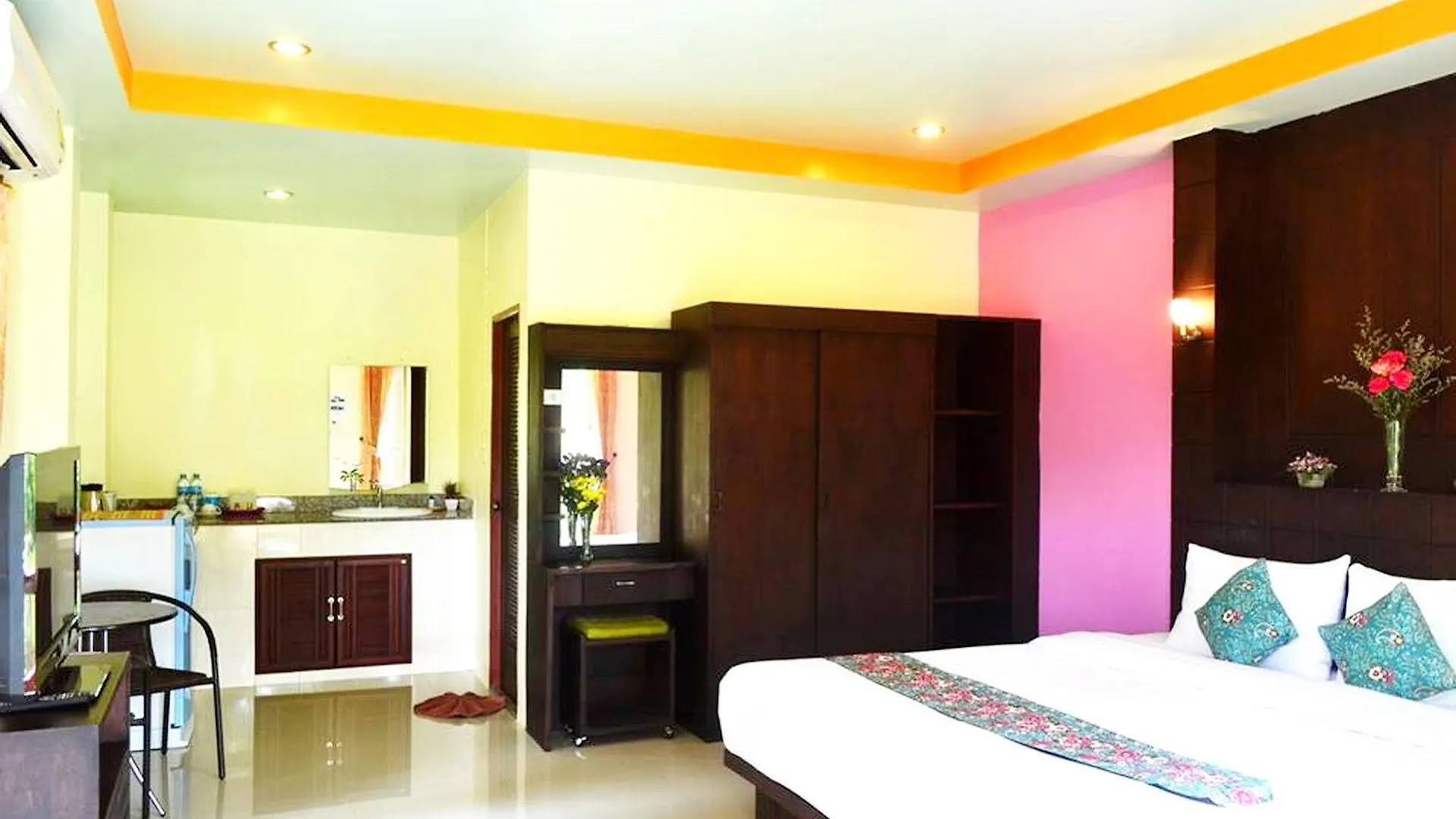 Peaceful Resort , Long Beach - Koh Lanta