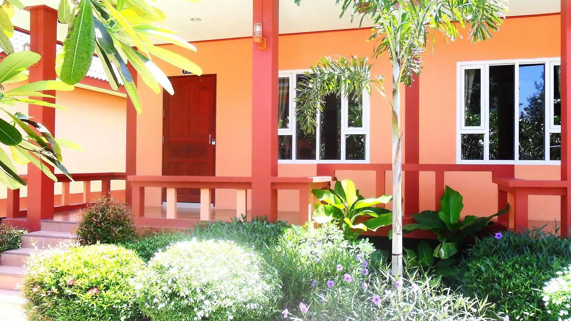Peaceful Resort , Long Beach - Koh Lanta