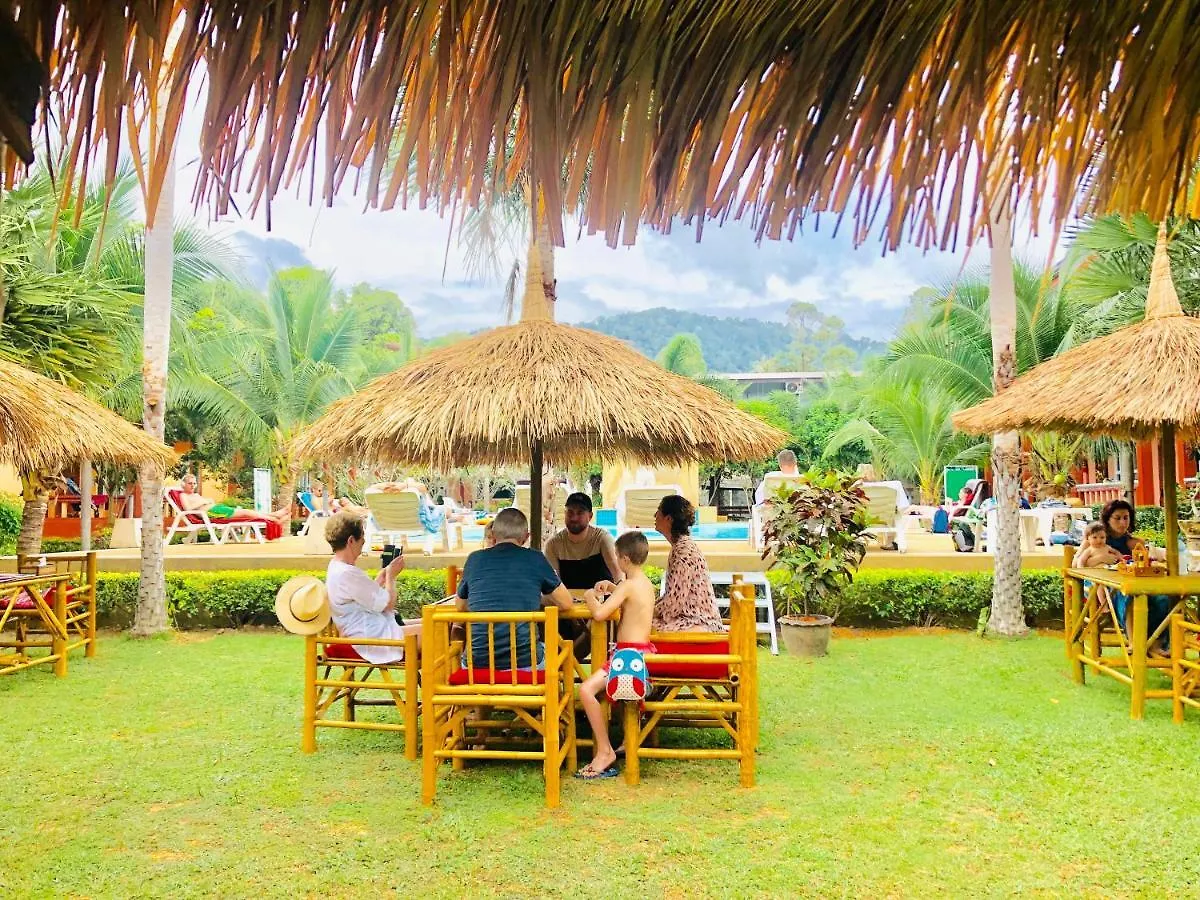 Peaceful Resort , Long Beach - Ko Lanta